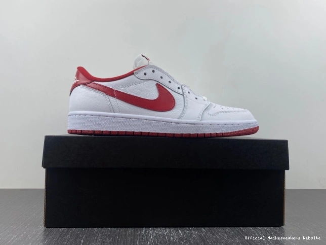 Official Maikesneakers Red Retro 1 Varsity Jordan White Low 705329-101 0729